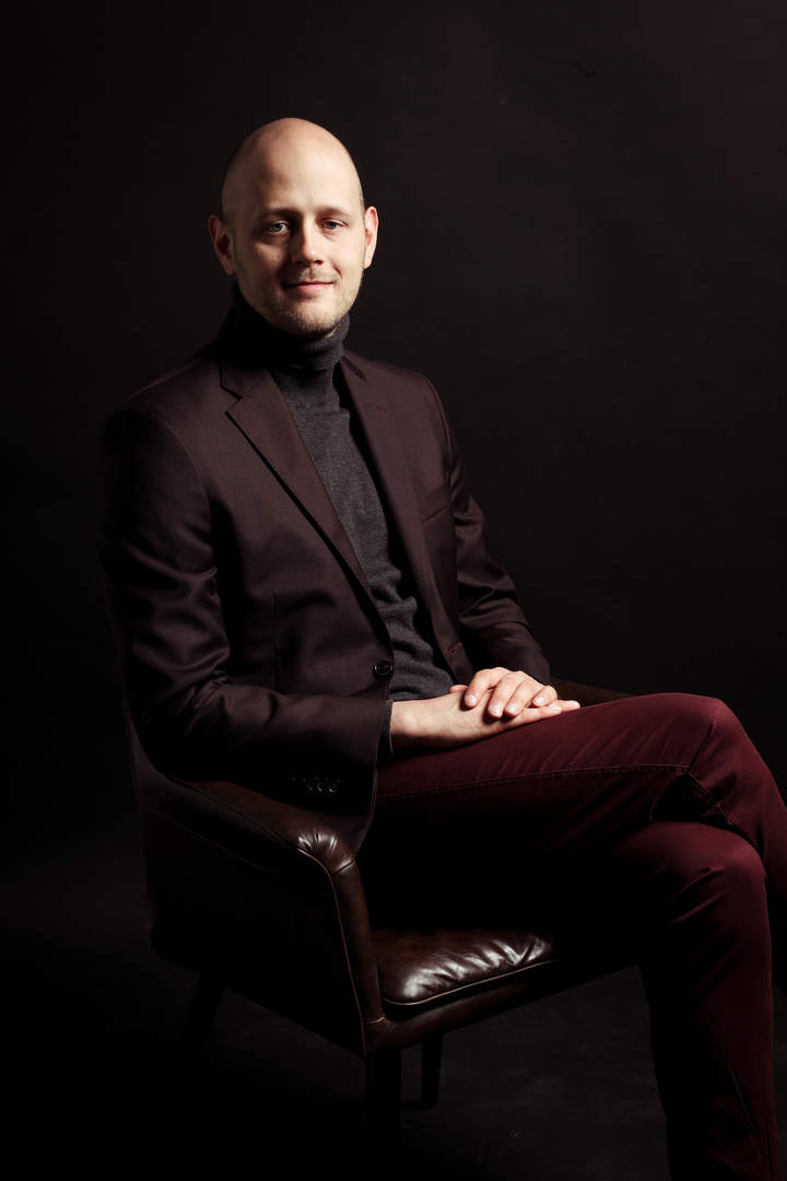 Dr. Tobias Hainz